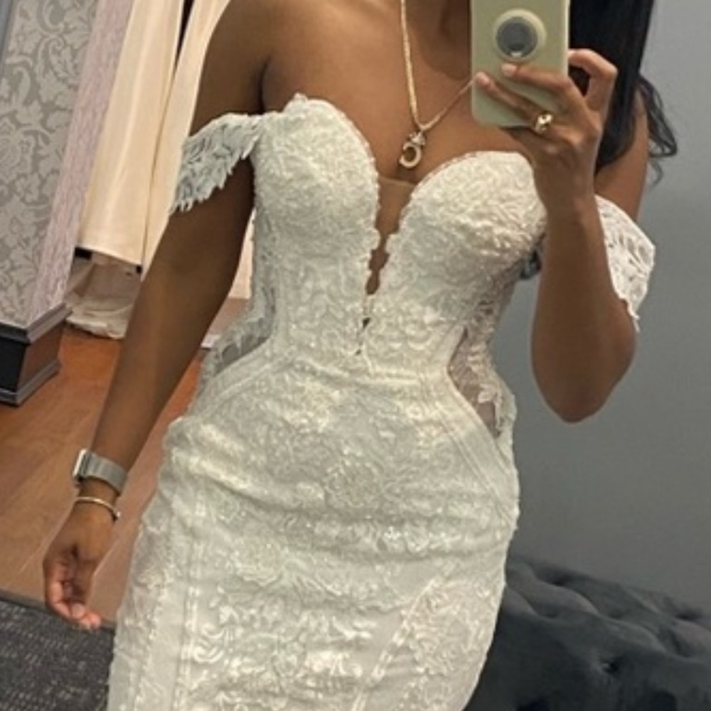 Wedding dress